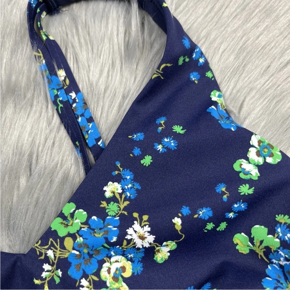 Offline By Aerie Navy Floral Wire Free Medium Support Sports Bra Size M - Picture 8 of 9